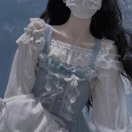 长在屋里的竹笋